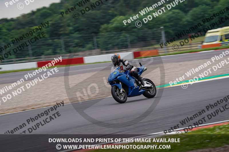 donington no limits trackday;donington park photographs;donington trackday photographs;no limits trackdays;peter wileman photography;trackday digital images;trackday photos